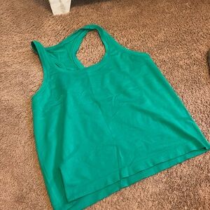 Size 8 race length lulu tank gently used